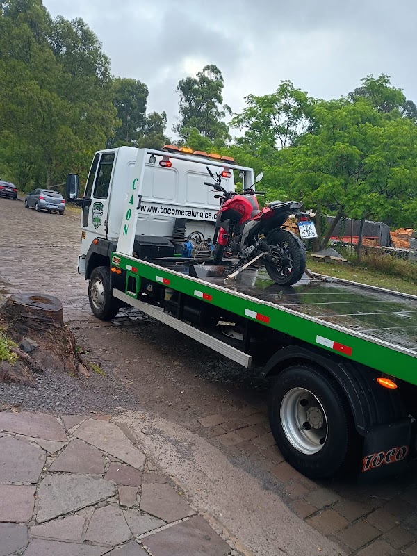 Atendimento de guincho em veículo avariado na cidade